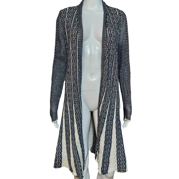 Nic + Zoe Pleated Flare Hem Longline Open Linen Blend Cardigan - Picture 3 of 13